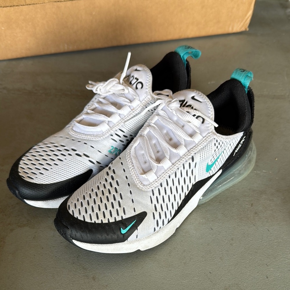 Nike Air Max 270 White and Teal Athletic Shoes
